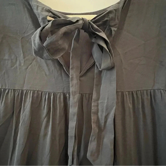 La Ven Women's Tiered Maxi Dress Size Medium Black Flutter Sleeves Boho Tie Neck - Picture 4 of 9